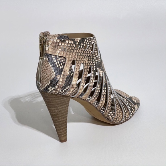 Vince Camuto shoes Size 8M Amendia Natural warm Roccia Leather - Picture 8 of 10